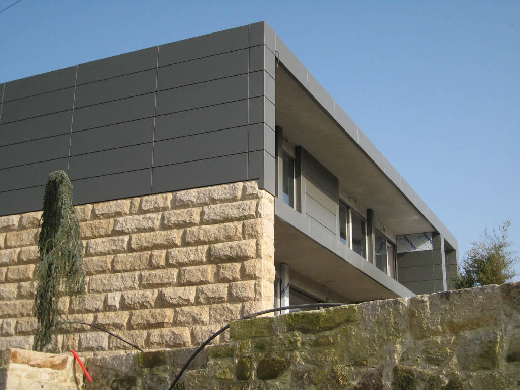 Alucobond vs Stone: Best Cladding for Kenyan Projects